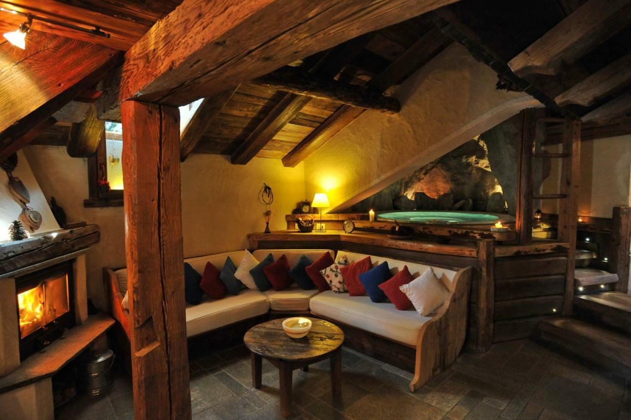 Hotel Du Grand Paradis - 1899 Auberge Boutique Cogne Phòng bức ảnh